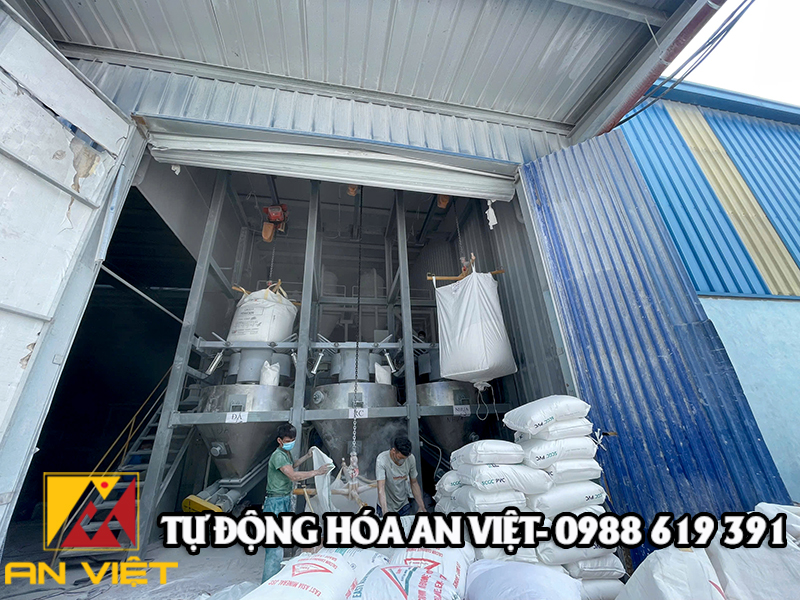 Lắp đặt hệ thống cấp nạp bao Jumbo và định lượng 3 thành phần tại Hưng Yên